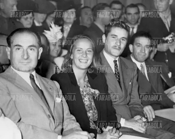 Alida Valli e Amedeo Nazzari, Festival di Venezia, 1941 - Farabola Immagine digitale