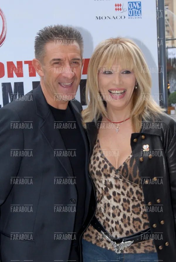 Amanda Lear ed Ezio Greggio, Montecarlo Film Festival, 2006 - Farabola Immagine digitale