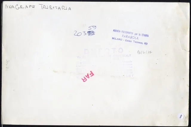 Anagrafe tributaria a Roma 1977 Ft 4266 - Stampa 20x30 cm - Farabola Stampa ai sali d'argento