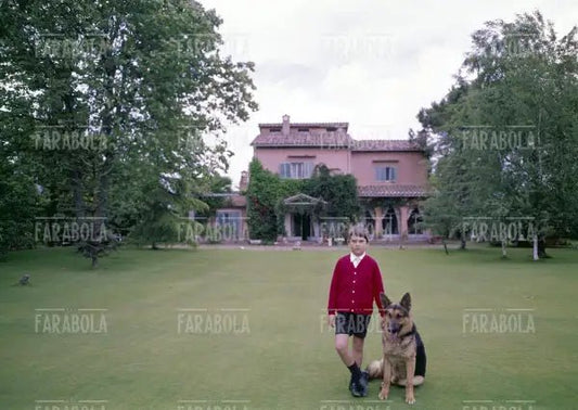 Andrea Milko Skofic, figlio di Gina Lollobrigida, Roma, 1967 - Farabola Immagine digitale