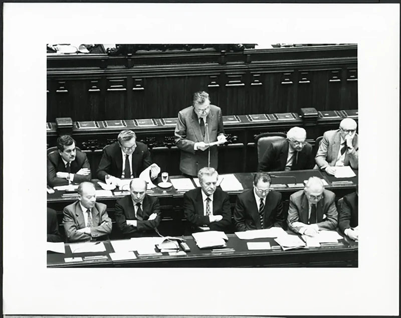 Andreotti parla a Montecitorio Ft 4988 - Stampa 20x30 cm - Farabola Stampa ai sali d'argento