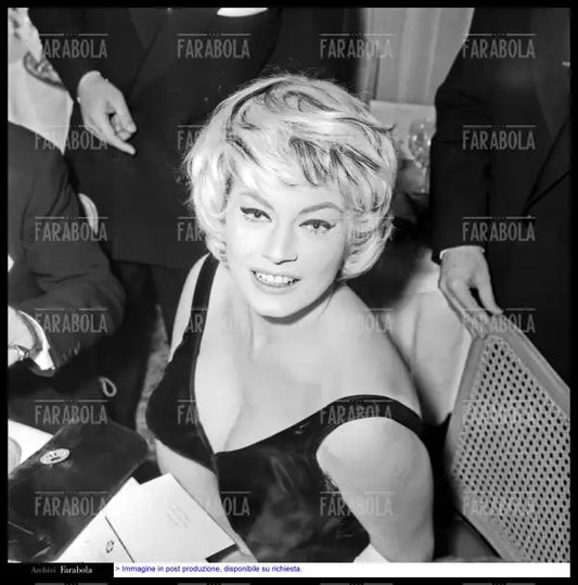 Anita Ekberg al Gran Galà di Capodanno a Saint - Vincent, 1959 - Farabola Immagine digitale