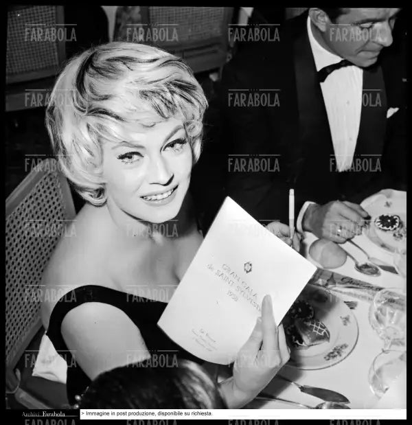 Anita Ekberg al Gran Galà di Capodanno a Saint - Vincent, 1959 - Farabola Immagine digitale