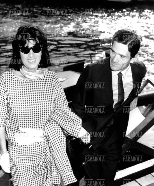 Anna Magnani e Pier Paolo Pasolini, Festival di Venezia, 1962 - Farabola Immagine digitale