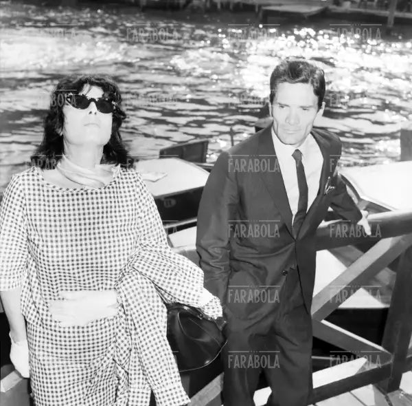 Anna Magnani e Pier Paolo Pasolini, Festival di Venezia, 1962 - Farabola Immagine digitale