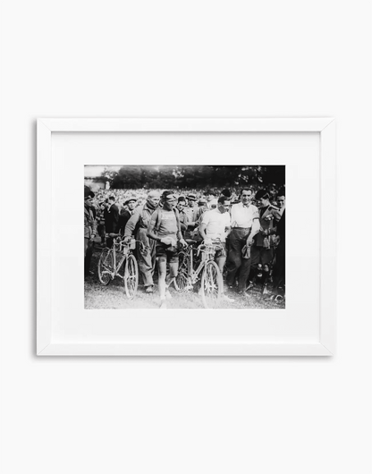 Antonio Pesenti, Giro d'Italia 1932 — stampa fine art con cornice bianca
