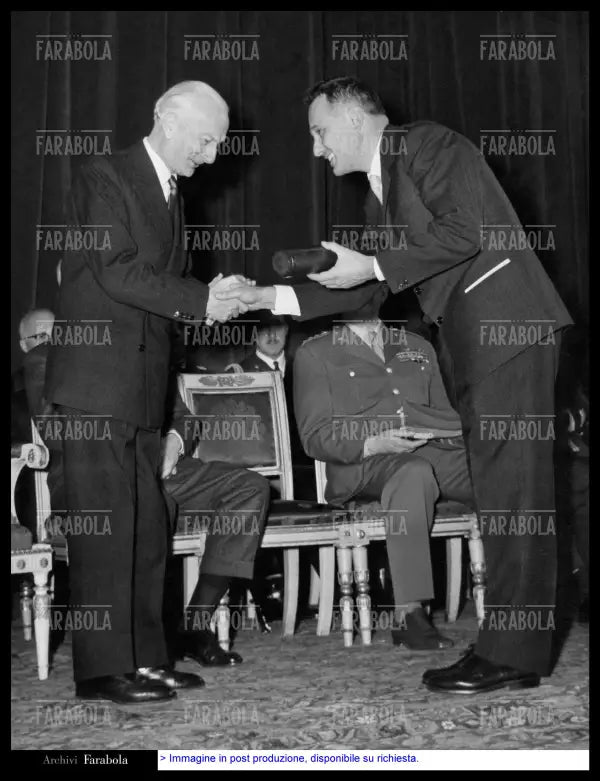 Antonio Segni e Livio Garzanti, Premio Feltrinelli, 1962 - Farabola Immagine digitale