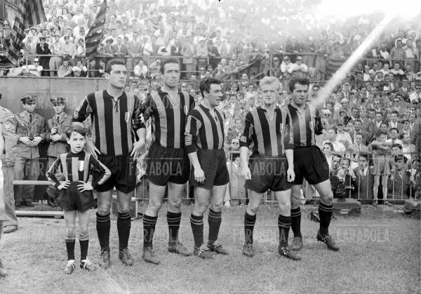 Armano, Mazza, Lorenzi, Skoglund e Nyers, Inter vs Triestina, 1954 - Farabola Immagine digitale