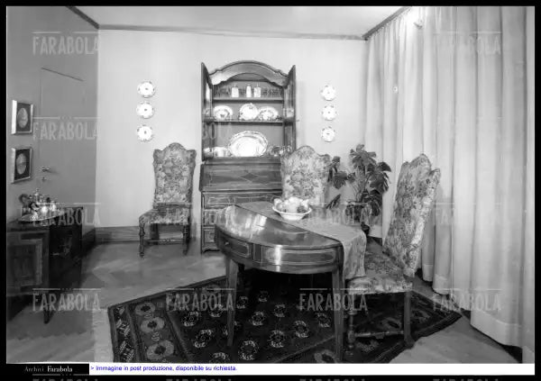Arredamento allestito dall'architetto Cini Boeri, Milano, 1960 - Farabola Immagine digitale
