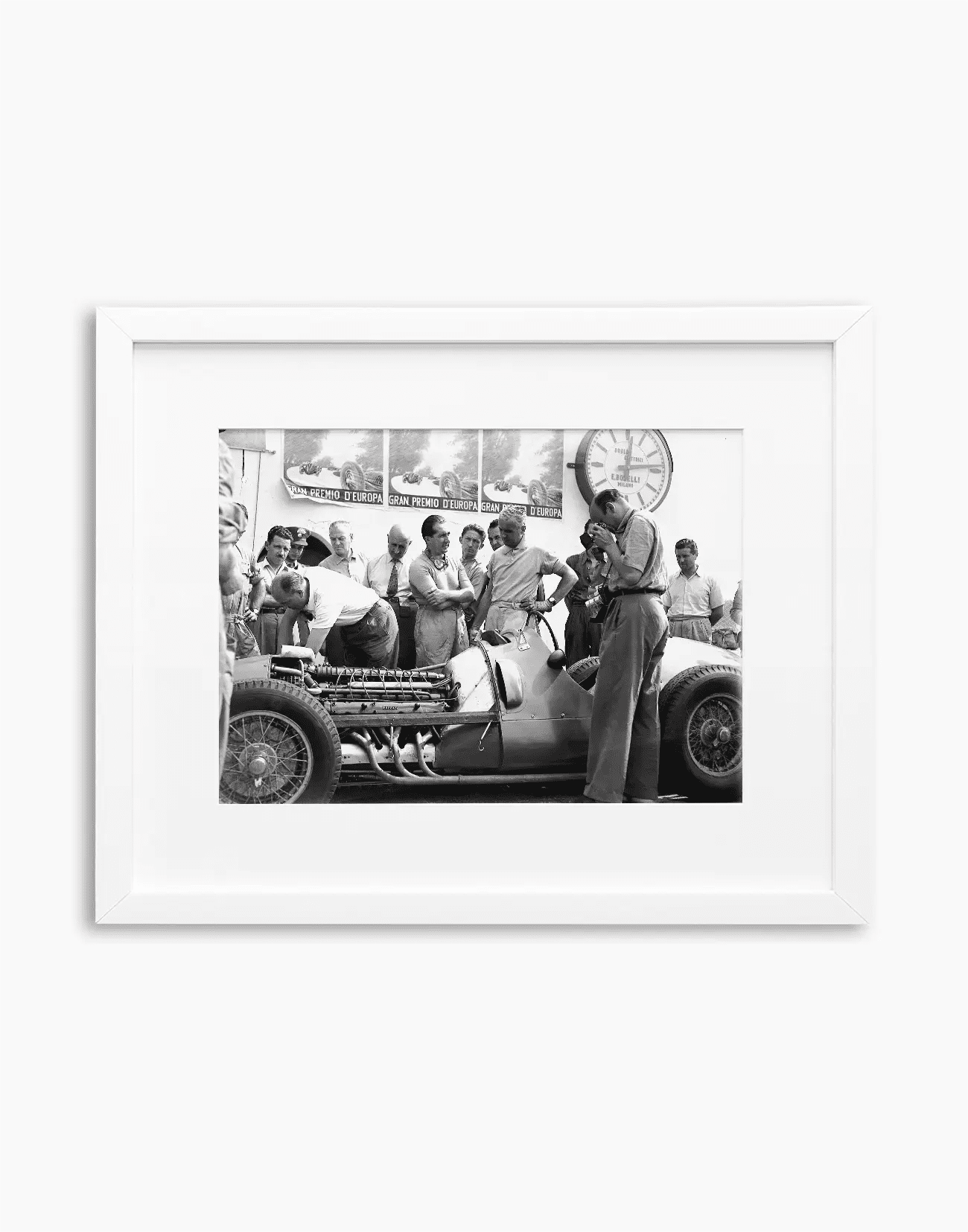 Ascari e Villoresi su Ferrari, Gp d'Europa 1949 - Farabola WhiteWall App Product