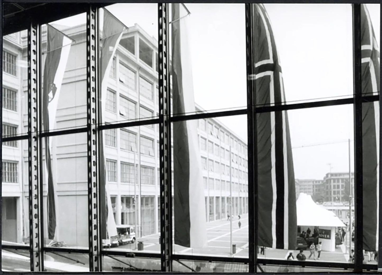 Auditorium Lingotto anni 90 Ft 5056 - Stampa 13x18 cm - Farabola Stampa ai sali d'argento