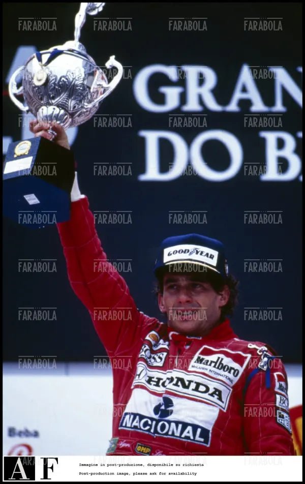 Ayrton Senna vince il Gp del Brasile, 1991 - Farabola Immagine digitale