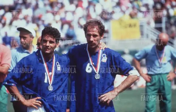 Baggio e Baresi, Italia-Brasile, Mondiali di calcio Usa 1994 - Farabola Immagine digitale