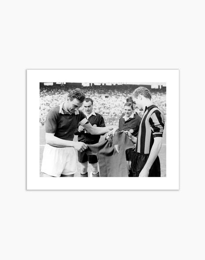 Bearzot e Mazzola, Torino - Inter 1963 - Farabola Fotografia