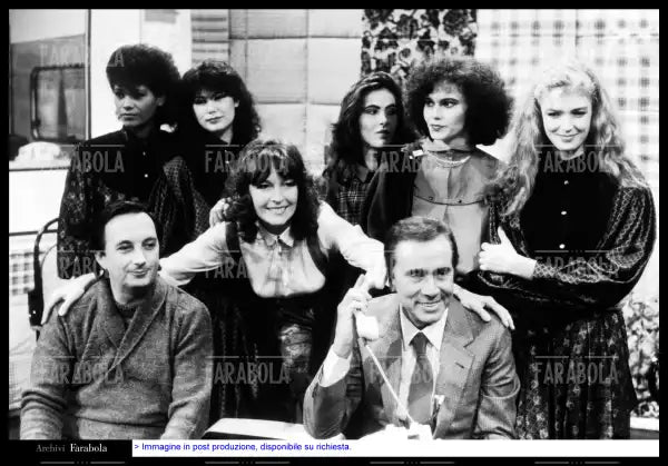 Beppe Recchia, Renée Longarini, Enzo Tortora e le telefoniste, Portobello, 1983 - Farabola Immagine digitale