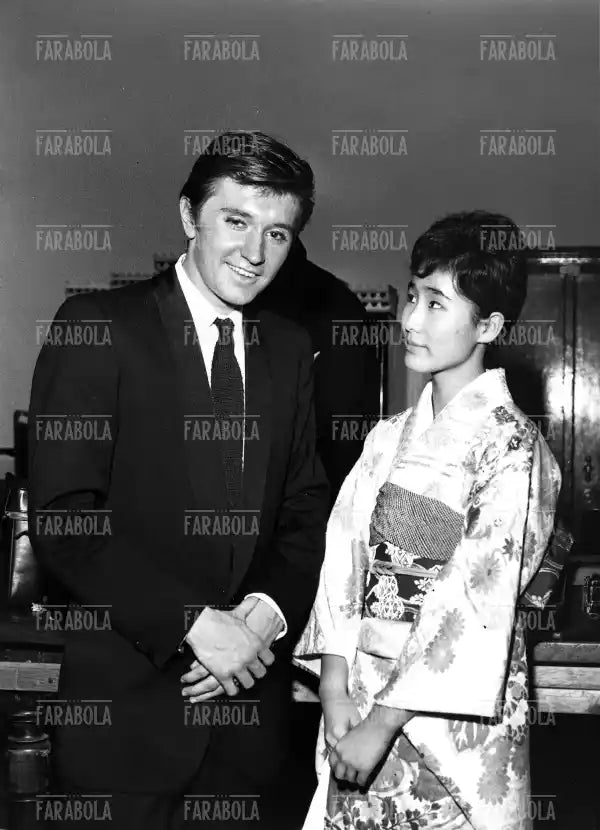 Bobby Solo e Yukari Ito, Festival di Sanremo, 1965 - Farabola Immagine digitale
