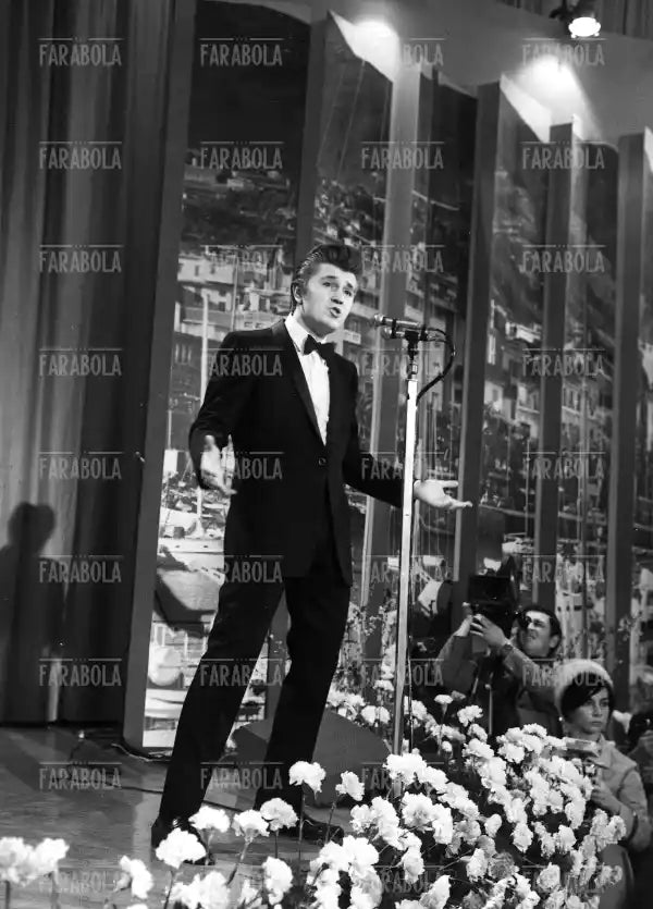 Bobby Solo, Festival di Sanremo, 1969 - Farabola Immagine digitale