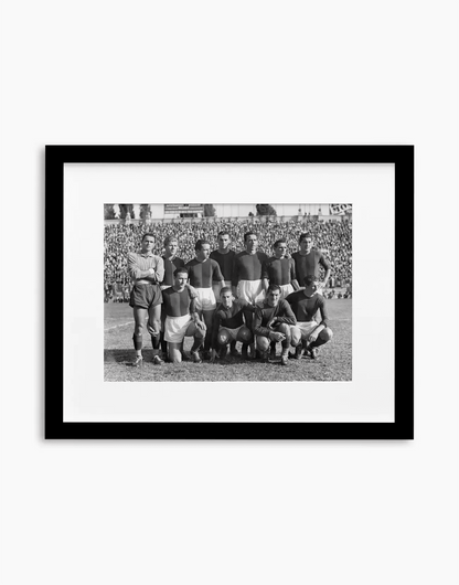 Bologna, Formazione, 1947 — stampa fine art con cornice nera