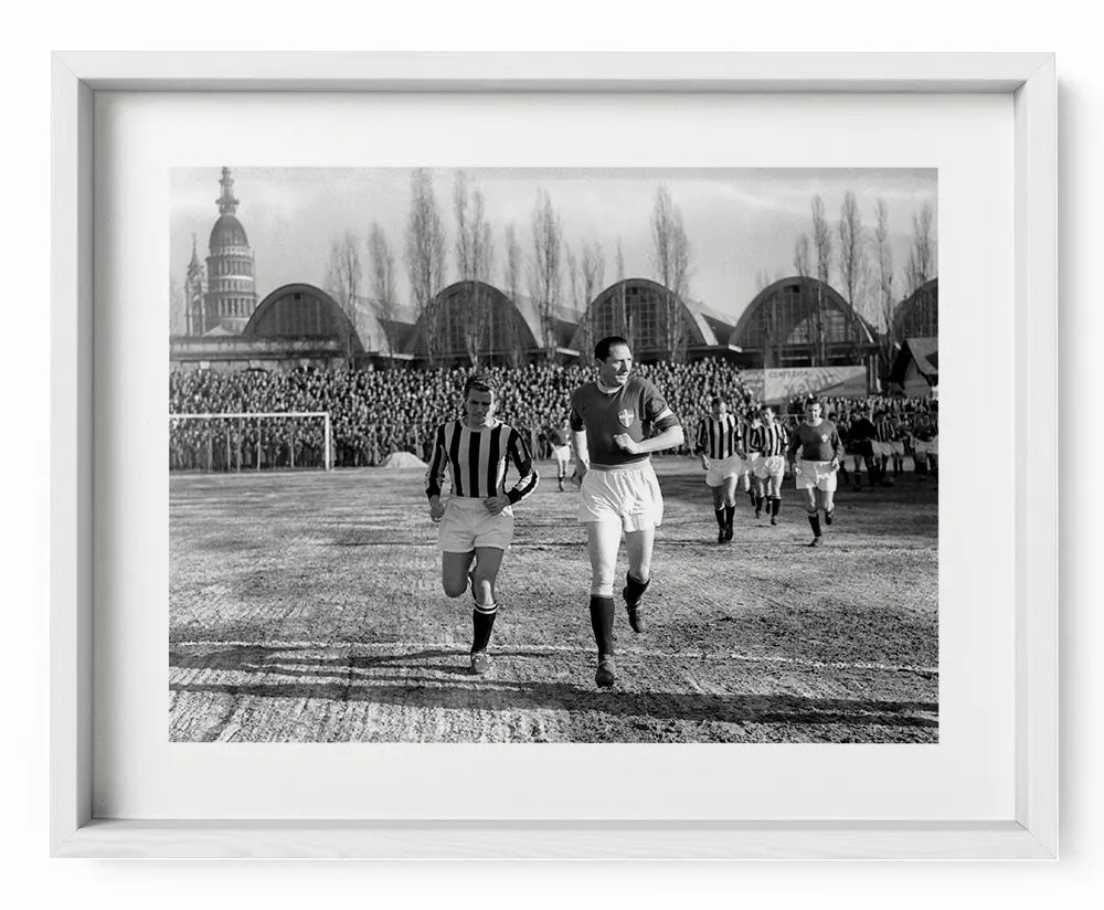Boniperti e Piola, Novara-Juventus 1952 - Farabola Fotografia