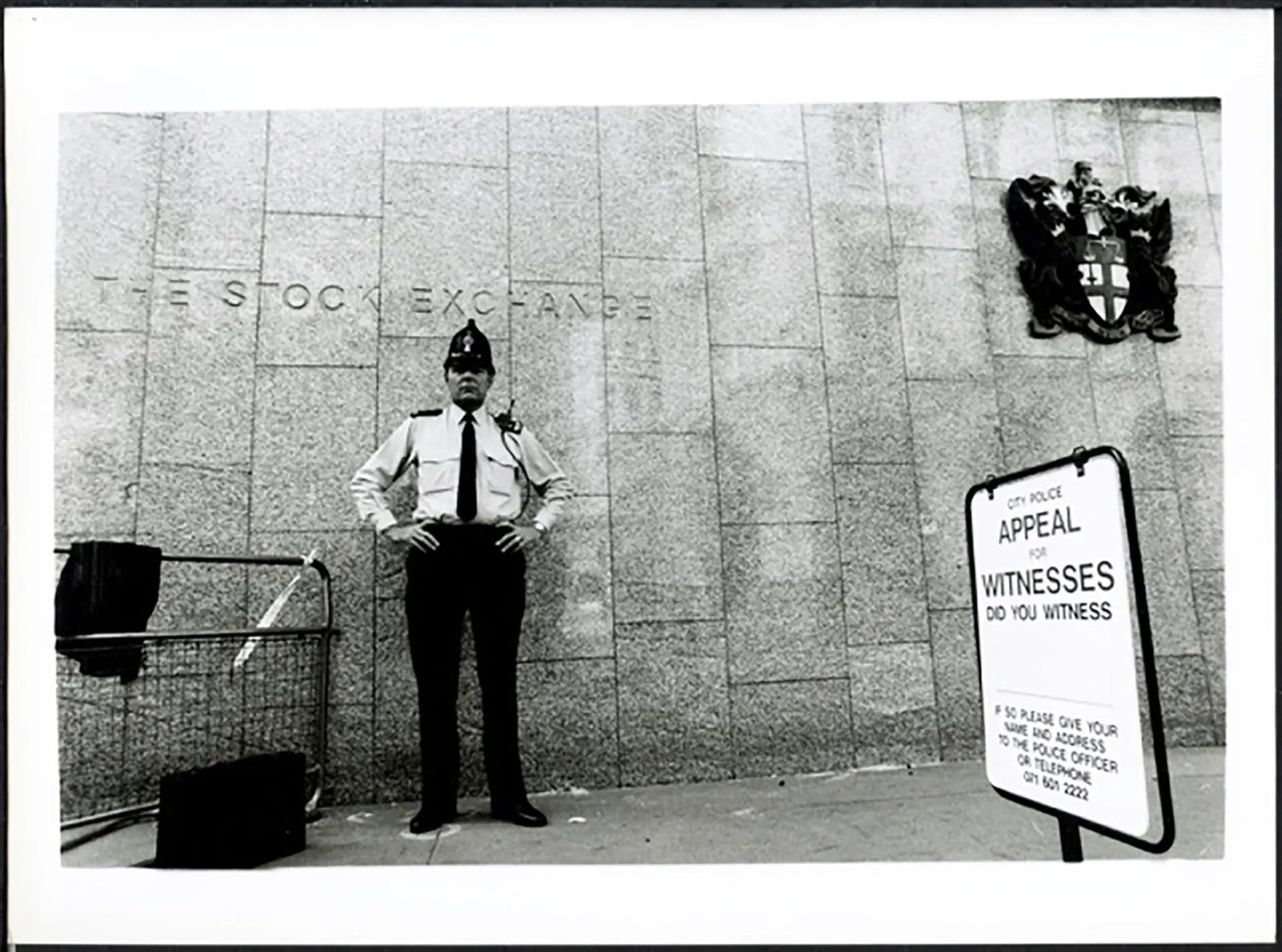 Borsa di Londra chiusa dopo attentato 1990 Ft 38073 - Stampa 24x18 cm - Farabola Stampa ai sali d'argento