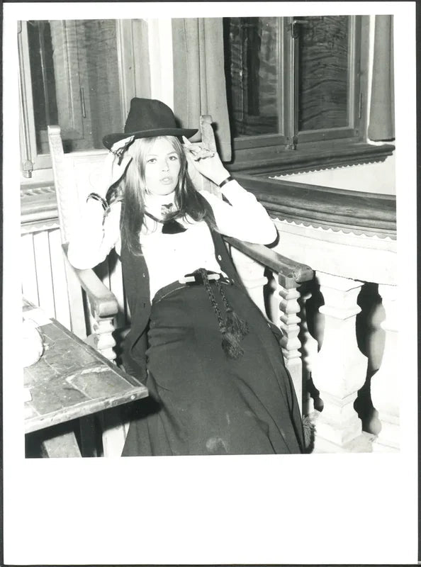 Britt Ekland a Sankt Moritz 1969 Ft 37439 - Stampa 24x18 cm - Farabola Stampa ai sali d'argento