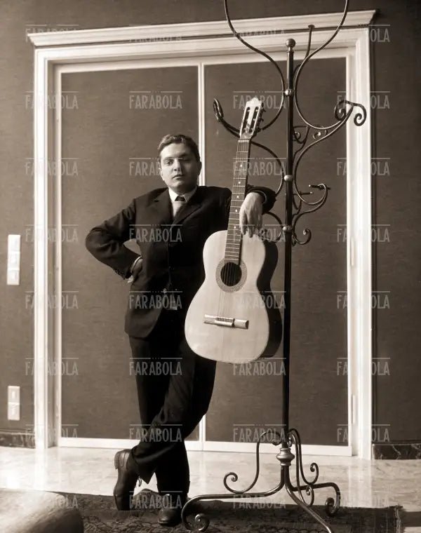 Bruno Lauzi, 1965 - Farabola Immagine digitale
