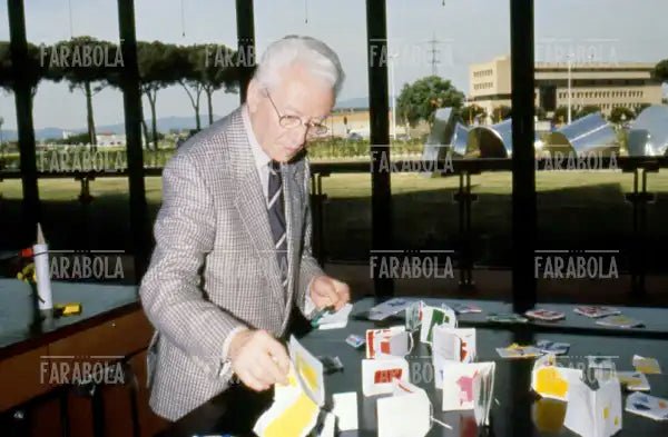 Bruno Munari, anni 90 - Farabola Immagine digitale