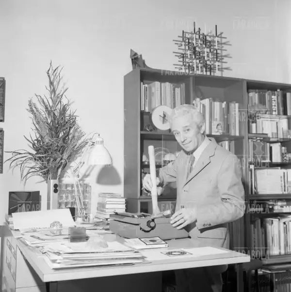 Bruno Munari, Milano, 1971 - Farabola Immagine digitale