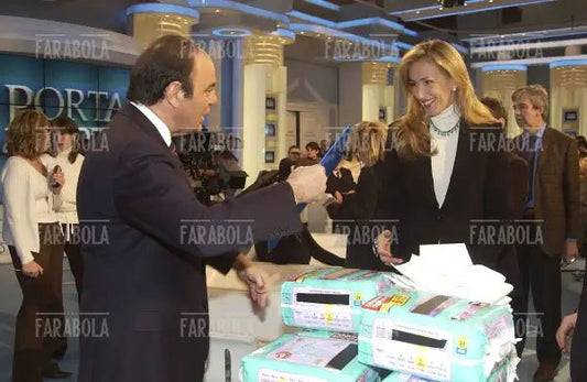 Bruno Vespa e Stefania Prestigiacomo, Porta a Porta, 2004 - Farabola Immagine digitale