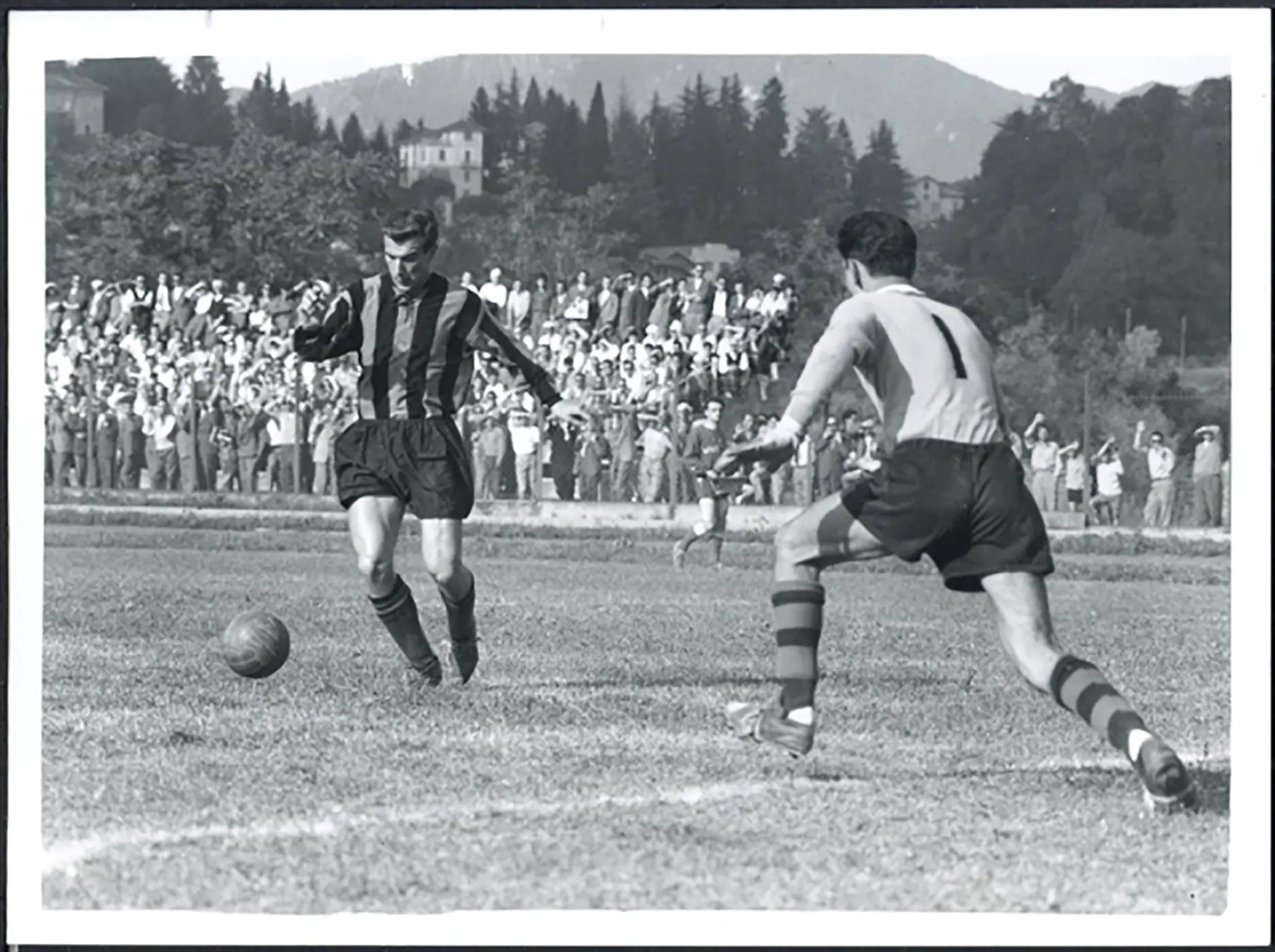 Calcio Angelillo Inter 1957 Ft 5121 - Stampa 24x18 cm - Farabola Stampa ai sali d'argento (anni 90)