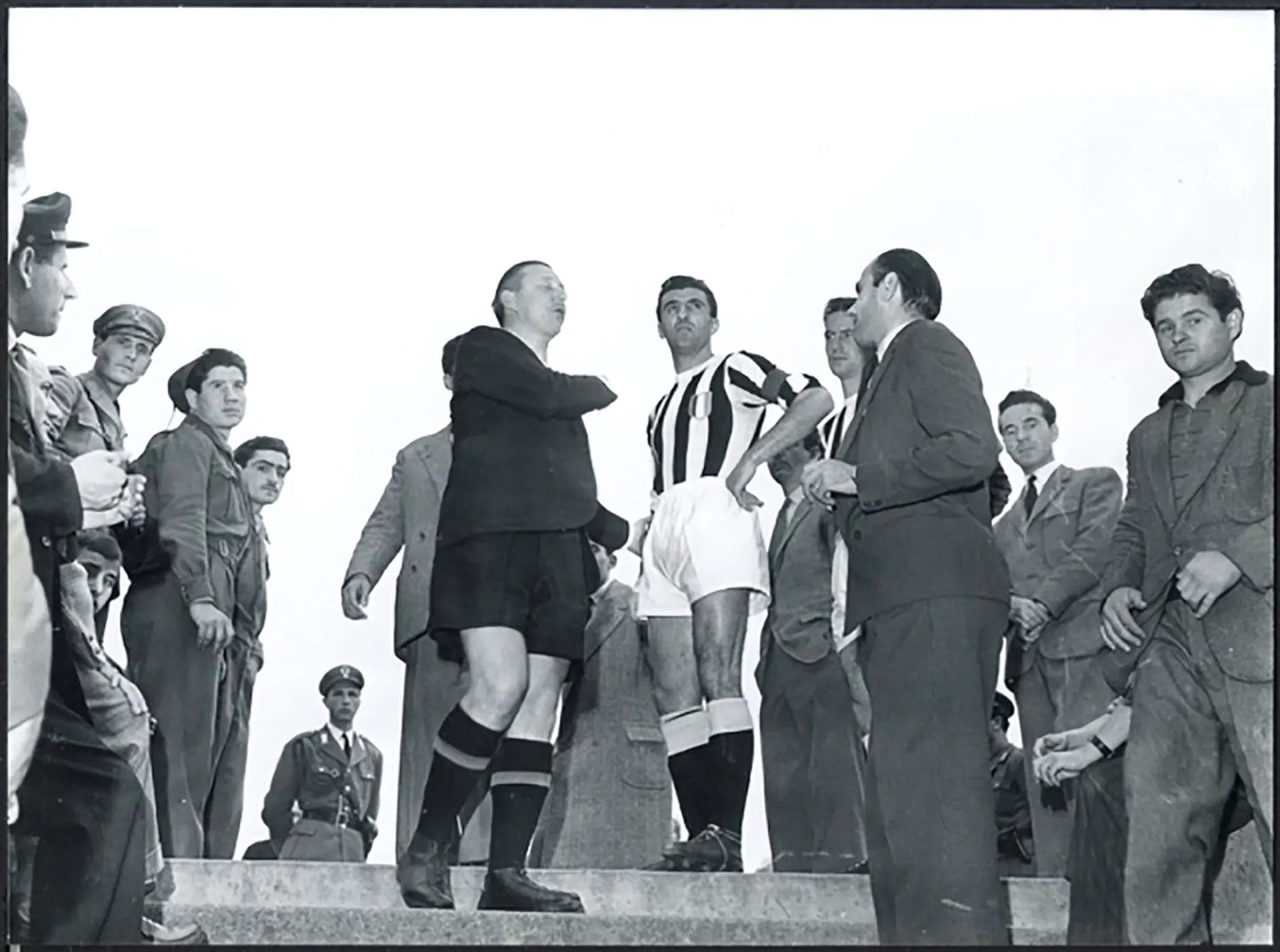 Calcio Arbitro Bellé e Parola 1950 Ft 5113 - Stampa 24x18 cm - Farabola Stampa ai sali d'argento (anni 90)