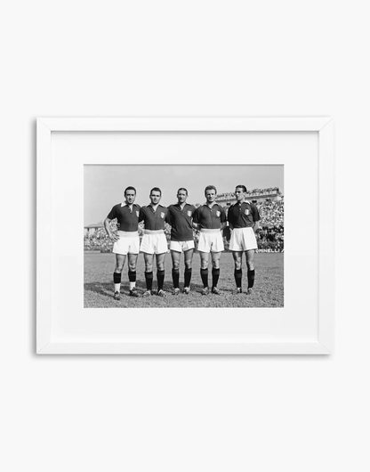 Campioni del Grande Torino, 1948 — stampa fine art con cornice bianca