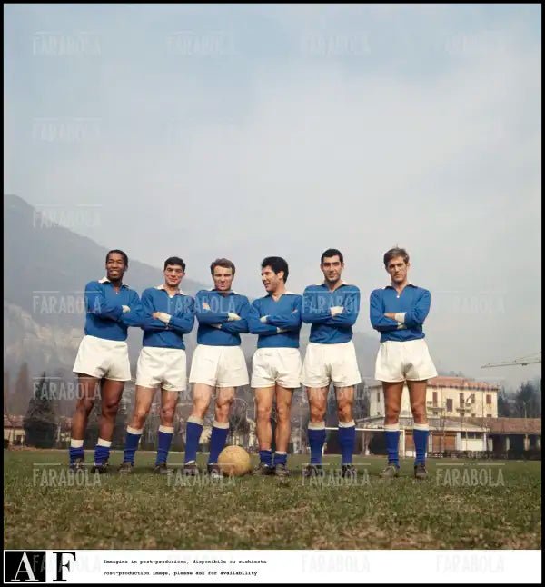 Cané, Juliano, Altafini, Sivori, Montefusco e Postiglione, Napoli calcio, 1966 - Farabola Immagine digitale