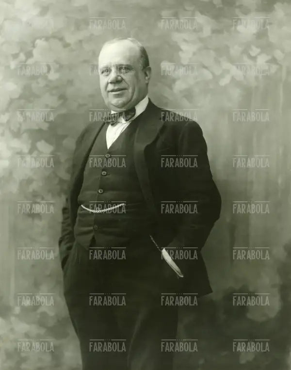 Carlo Lombardo, 1918 - Farabola Immagine digitale