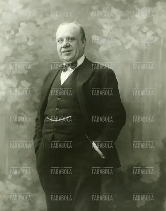 Carlo Lombardo, 1918 - Farabola Immagine digitale