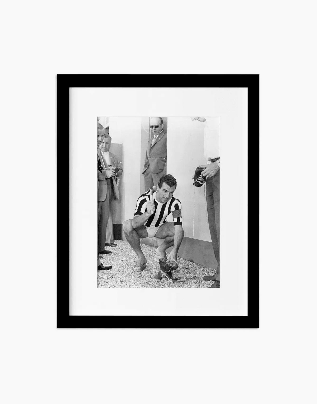 Carlo Parola, Juventus 1951 — stampa fine art con cornice nera