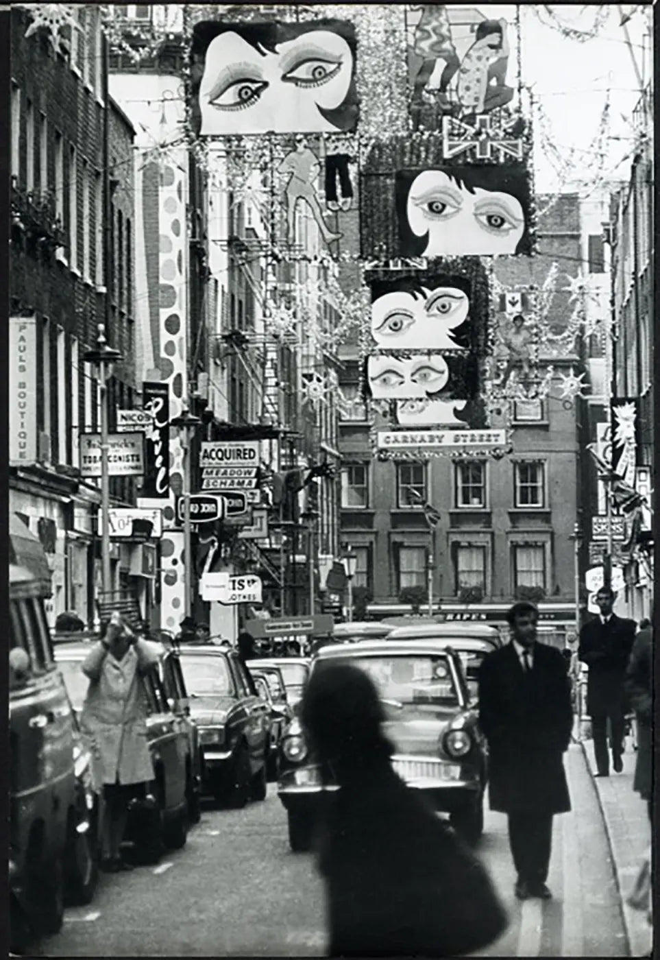 Carnaby Street a Natale Londra anni 60 Ft 38024 - Stampa 27x18cm - Farabola Stampa ai sali d'argento
