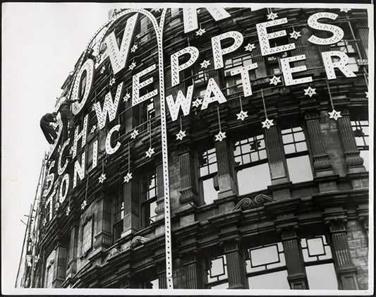 Cartelli al neon a Piccadilly Londra 1949 Ft 38002 - Stampa 20x25 cm - Farabola Stampa ai sali d'argento