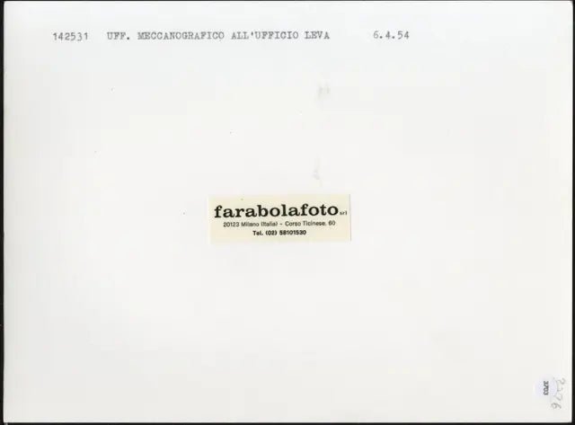 Centro meccanografico Ufficio Leva 1964 Ft 3703 - Stampa 24x18 cm - Farabola Stampa ai sali d'argento