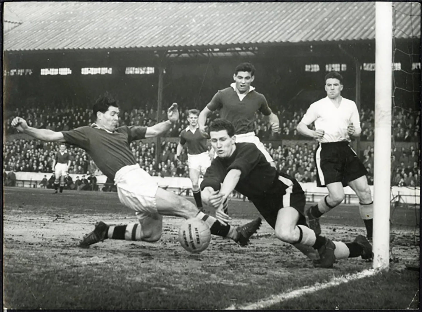Chelsea vs Cardiff 1957 Ft 5719 - Stampa 20x15 cm - Farabola Stampa ai sali d'argento