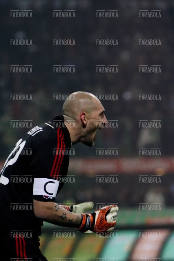 Christian Abbiati, Milan vs Inter, 2012 - Farabola Immagine digitale