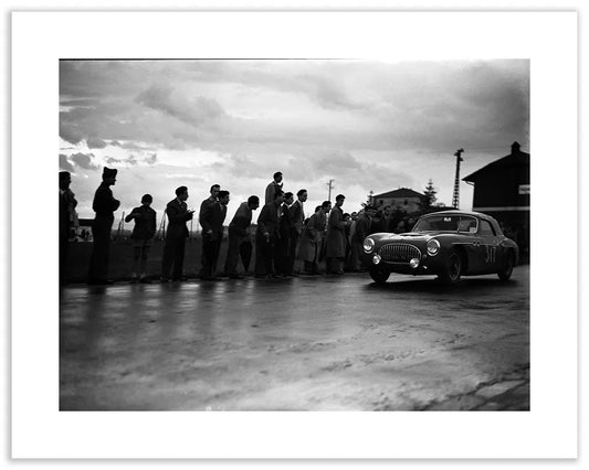 Cisitalia 202 cabriolet, Mille Miglia 1952 - Farabola Fotografia