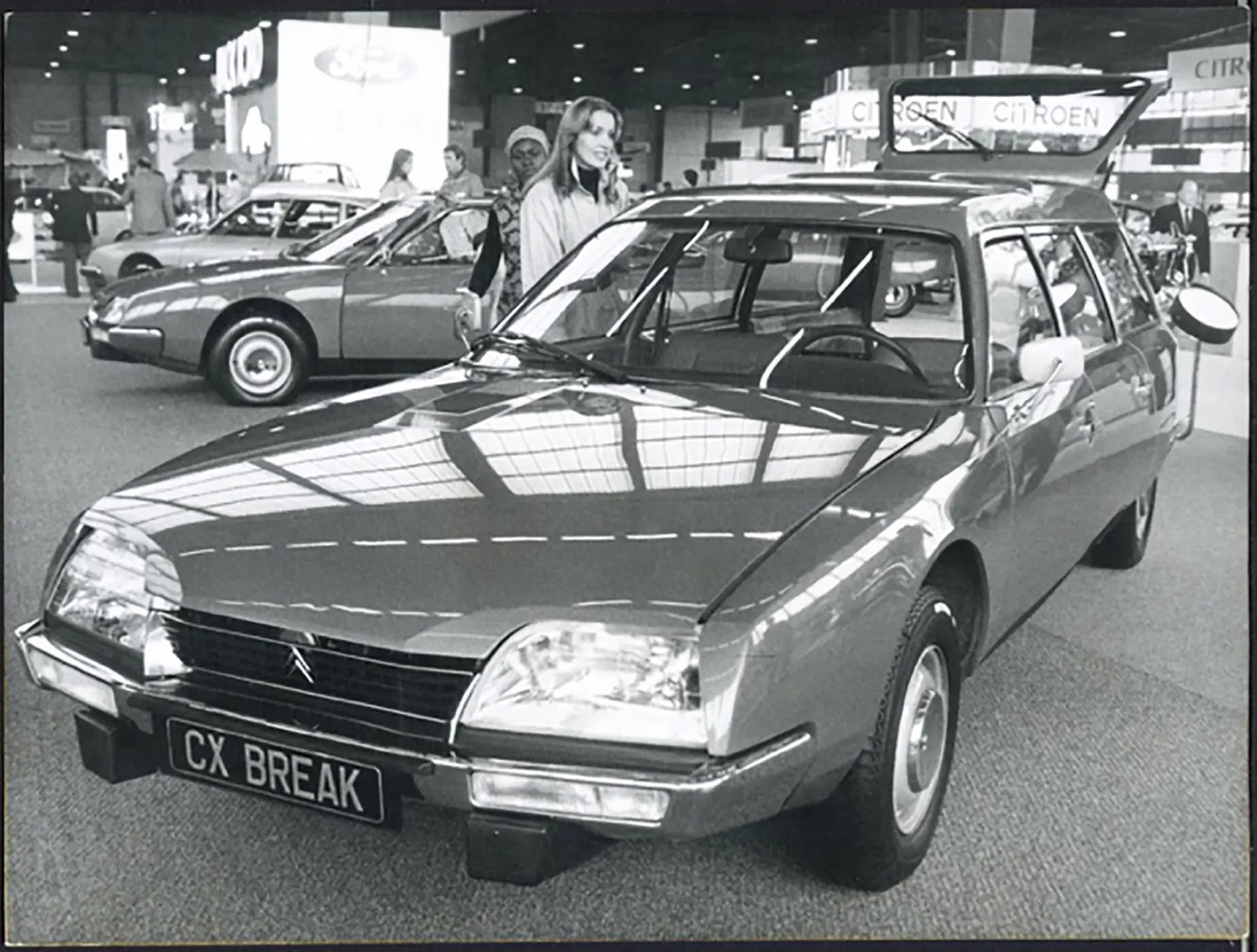 Citroën CX 2200 Salone Auto Parigi 1975 Ft 36690 - Stampa 24x18 cm - Farabola Stampa ai sali d'argento