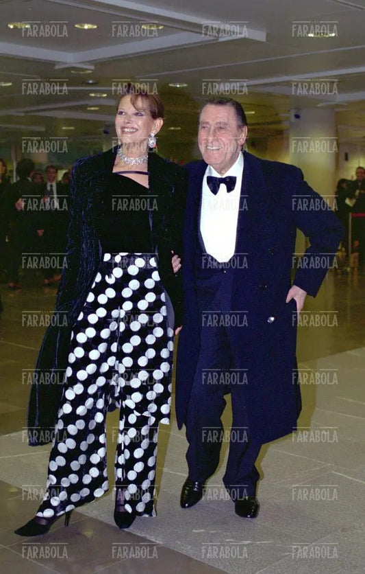 Claudia Cardinale e Alberto Sordi, Montecarlo Film Festival, 2001 - Farabola Immagine digitale