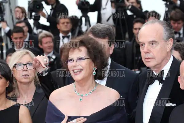 Claudia Cardinale e Frederic Mitterand, Festival di Cannes, 2011 - Farabola Immagine digitale
