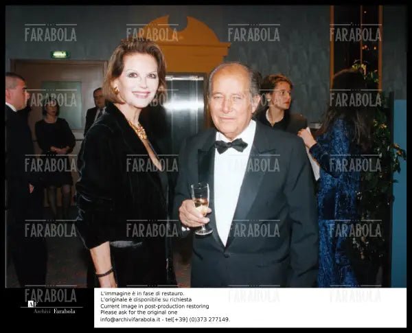 Claudia Cardinale e Gillo Pontecorvo, Maschere d'Argento, 1997 - Farabola Immagine digitale