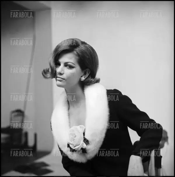 Claudia Cardinale, Milano, 1964 - Farabola Immagine digitale