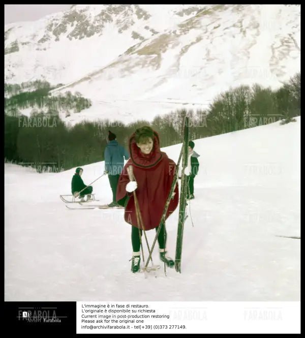 Claudia Cardinale, Monte Terminillo, 1962 - Farabola Immagine digitale