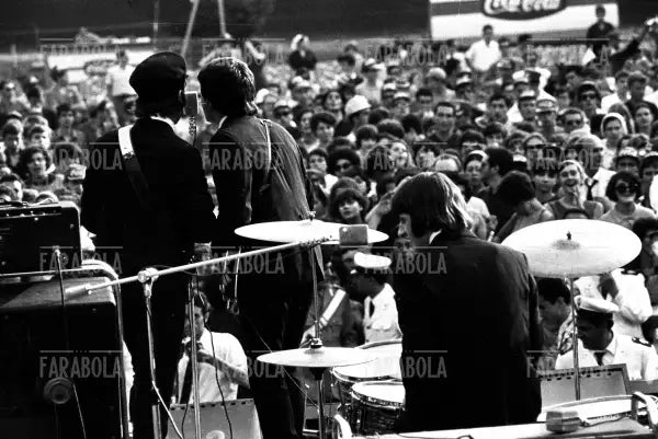 Concerto dei Beatles, Velodromo Vigorelli, Milano, 1965 - Farabola Immagine digitale