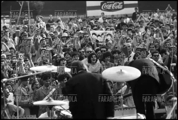 Concerto dei Beatles, Velodromo Vigorelli, Milano, 1965 - Farabola Immagine digitale
